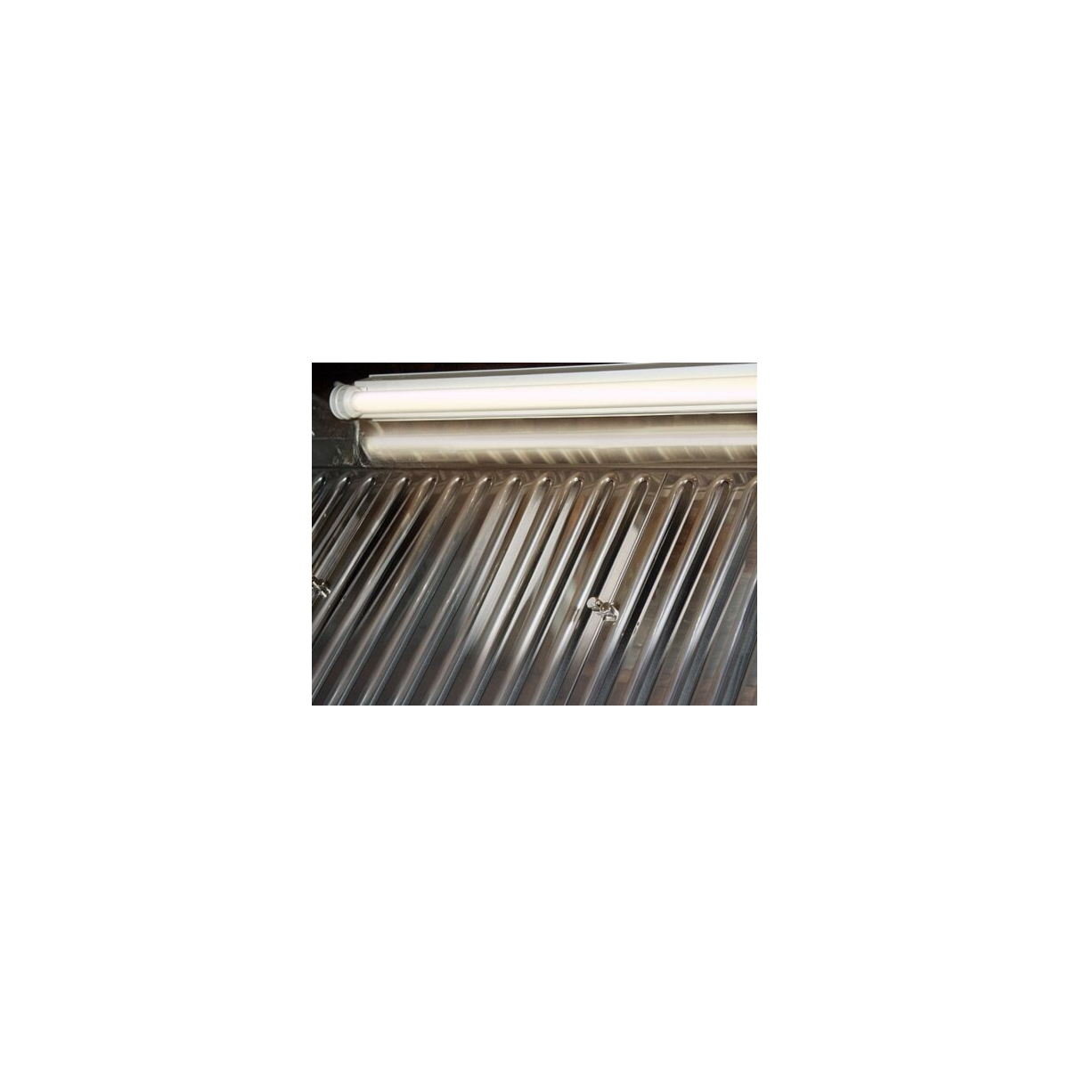 Hotte murale avec moteur 1500 x 700 x 450 mm avec variateur, éclairage, filtre et robinet de vidange PREMIUM / GOLDINOX