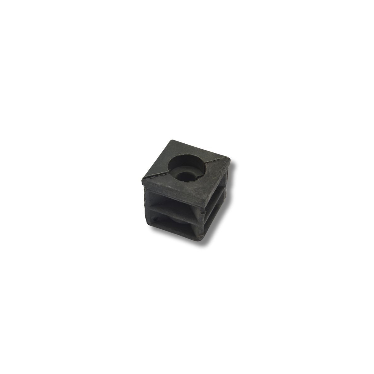 Embout pour 1 roulette (2 triangles) pour table inox référence TN